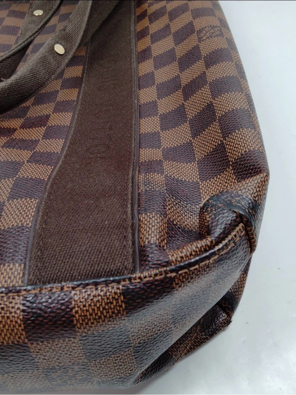 Louis Vuitton Brown Checkered Tote with Dark Brown Straps - Picture 6 of 9
